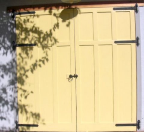 back garage door 012 cropped straightened