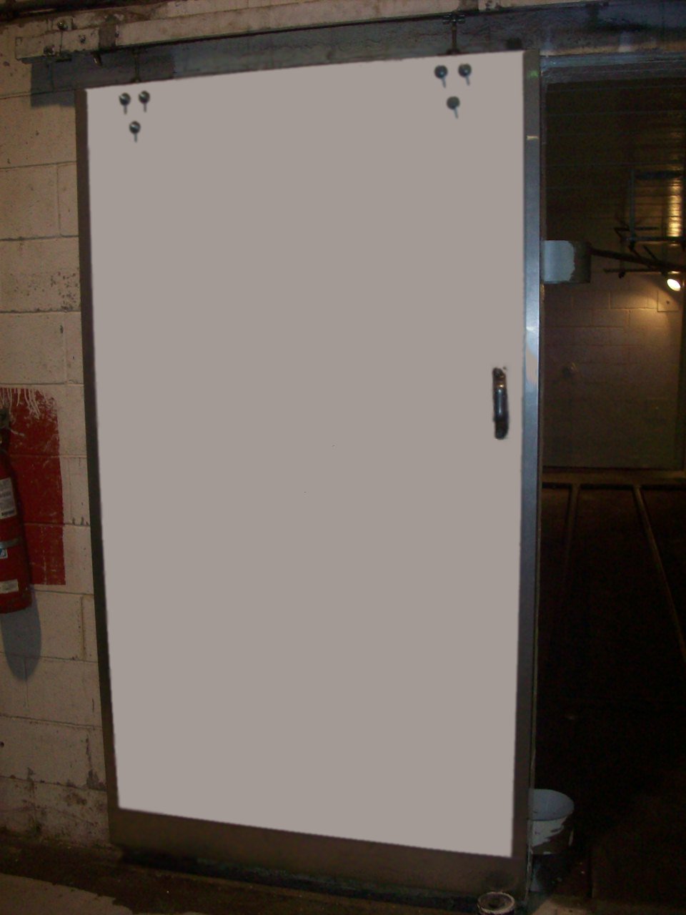 cold-storage-sliding-door