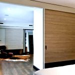 Large Sliding Door Perfectly Straight Strong Flat