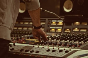 Reducing-ambient-sound-deadening-sound-proof-recording-studio